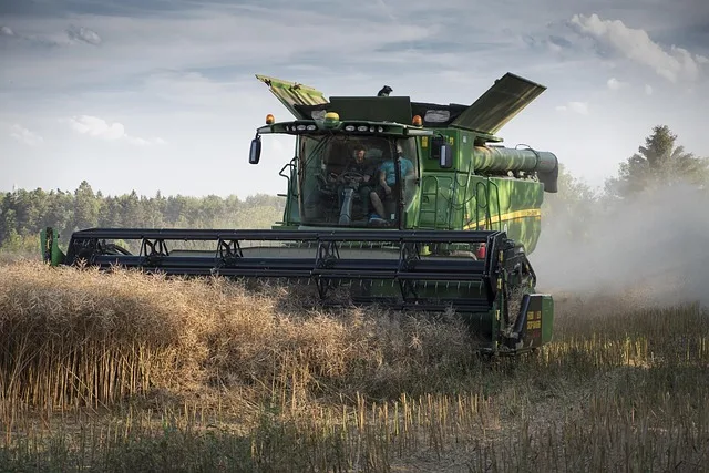 Przegląd maszyn przed żniwami — lista kontrolna, która ochroni Cię przed postojem w polu
