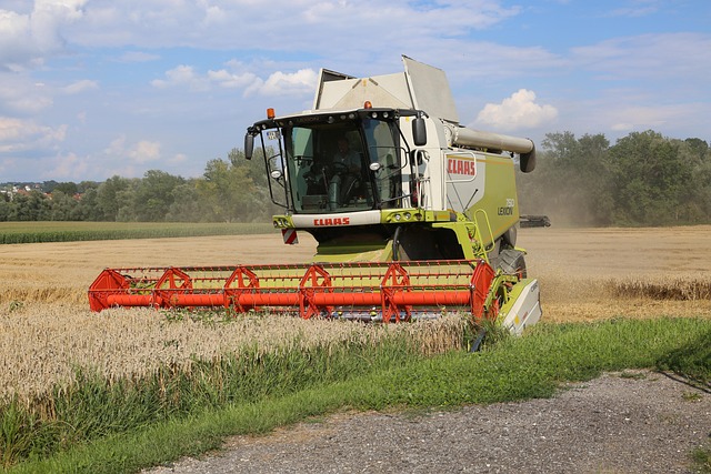 Maszyny rolnicze przygotowane do sezonu zbiorów